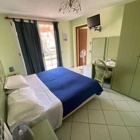 Atlas Serravalle Sesia Eksteriør billede
